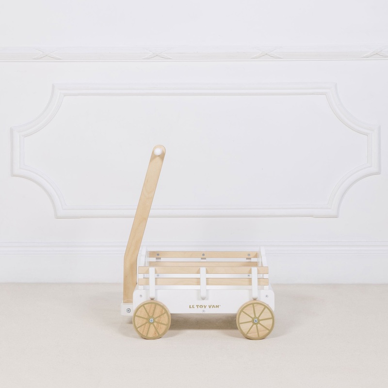 Le Toy Van – Pull Along Wagon Cart